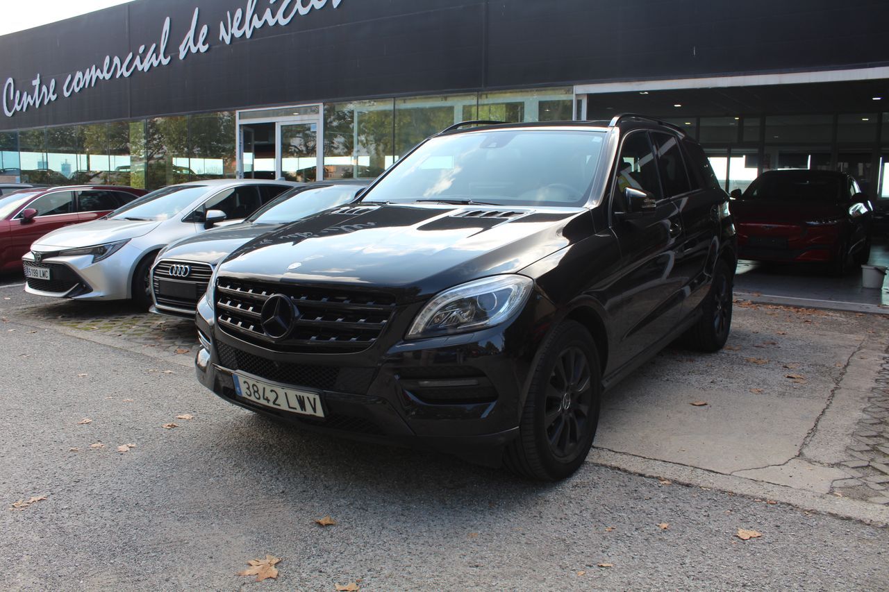 MERCEDES Clase M (ML 250 BlueTEC 4MATIC) en Madrid