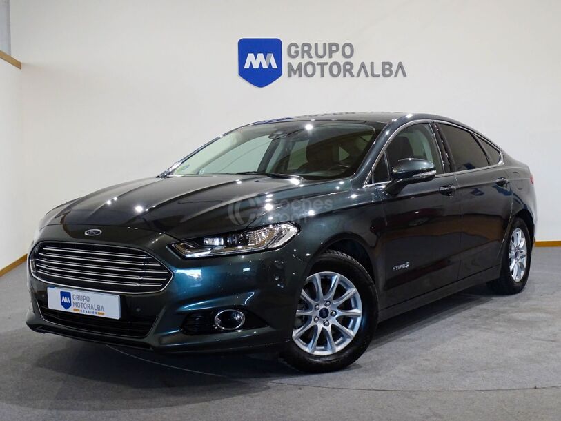 Foto del FORD Mondeo Sedán 2.0 HEV Titanium