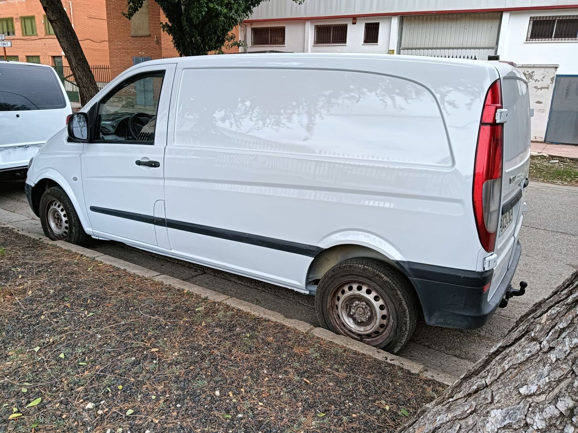 Imagen 3 de MERCEDES Vito