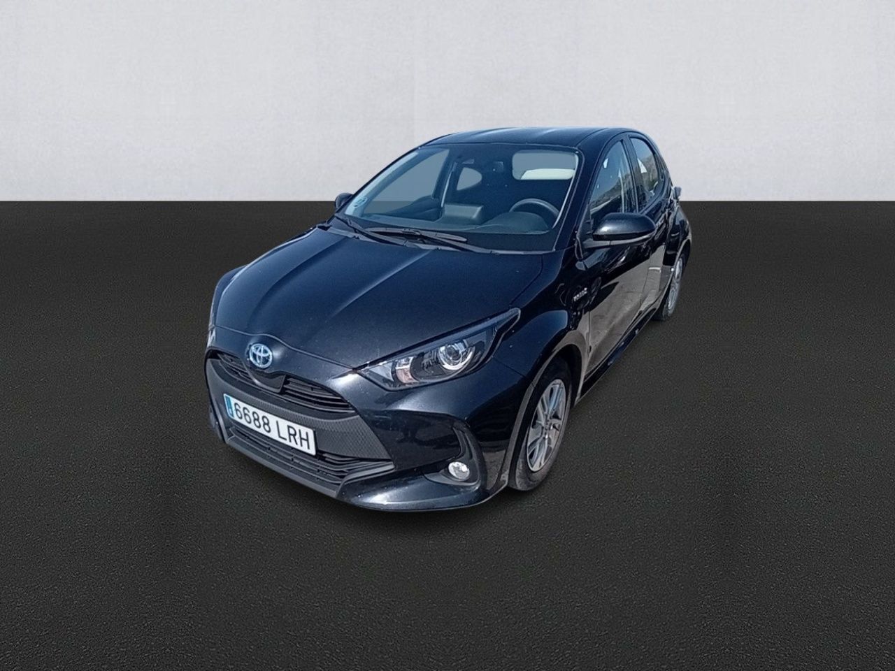 TOYOTA Yaris (1.5 120H Business Plus 85 kW (116 CV)) en Madrid