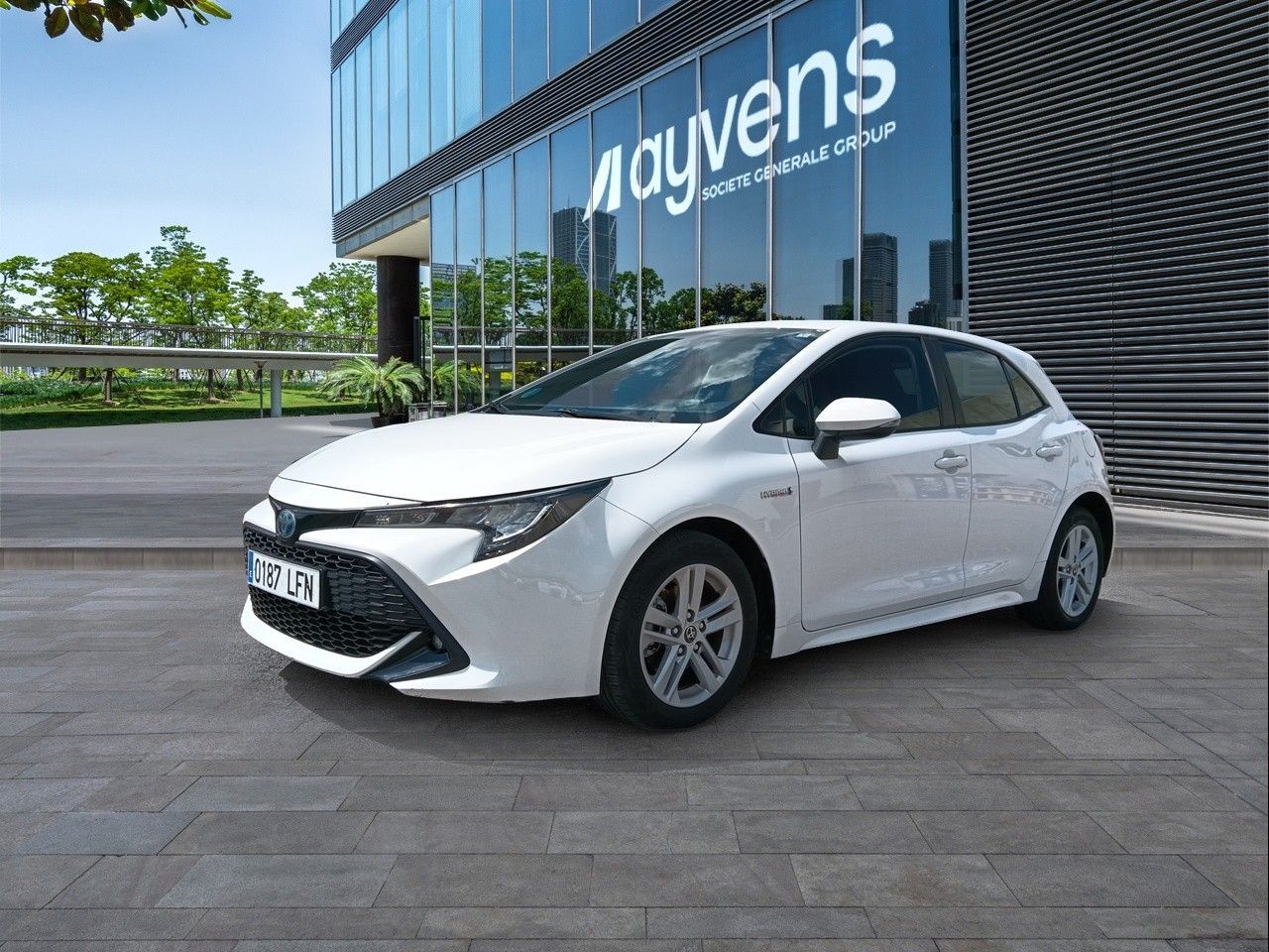 TOYOTA Corolla (125H Active E-CVT 90 kW (122 CV)) en Madrid
