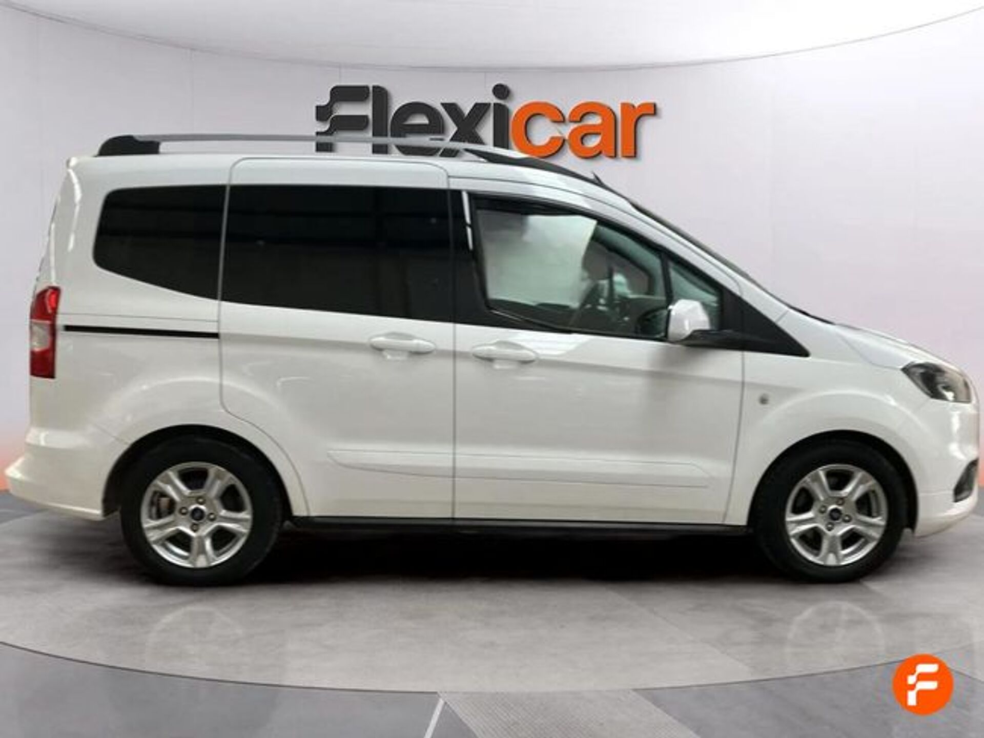 Imagen 3 de FORD Tourneo Courier