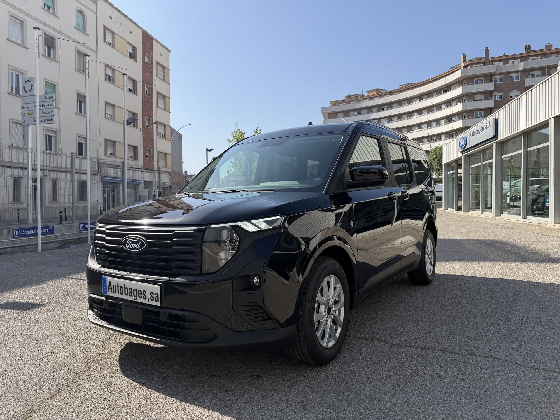 Imagen de FORD Tourneo Courier