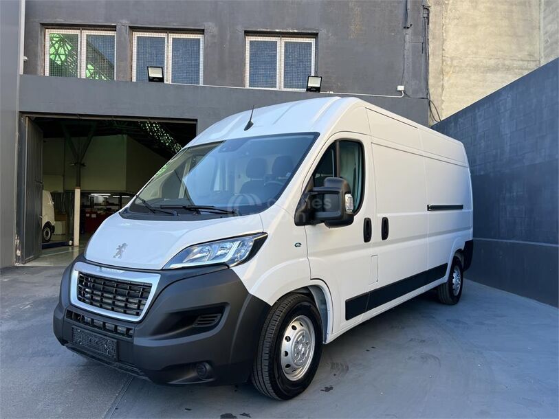 Foto del PEUGEOT Boxer e- Furgón 435 L3H2 90kW 70kWh