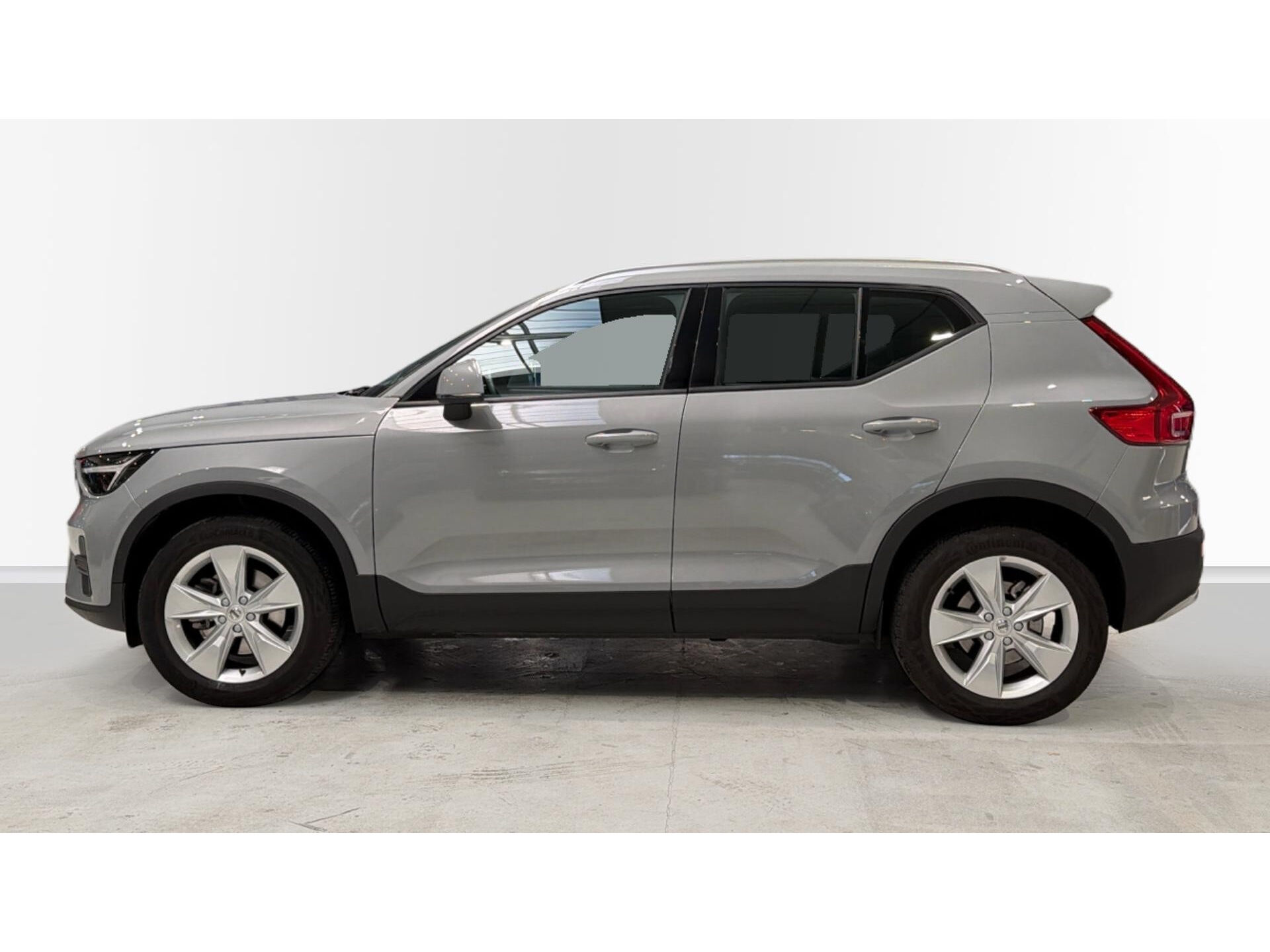 Imagen 3 de VOLVO XC40