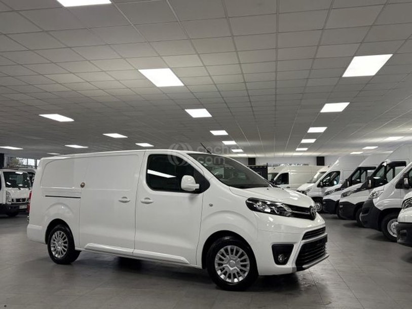 Foto del TOYOTA Proace Furgón Largo (L2) 2.0D Comfort carga+ 122