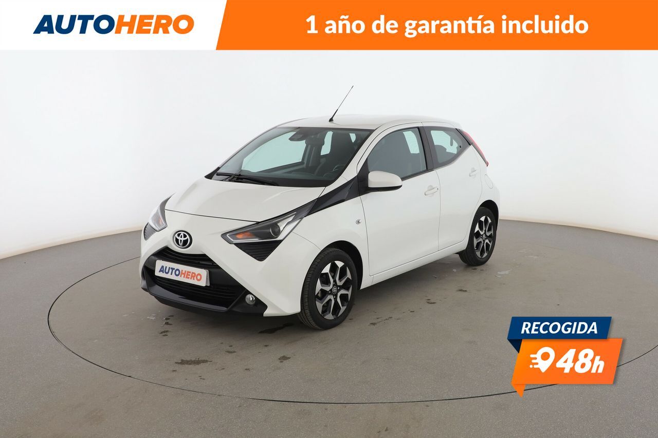 TOYOTA Aygo (1.0-VVT-i X-Play) en Madrid