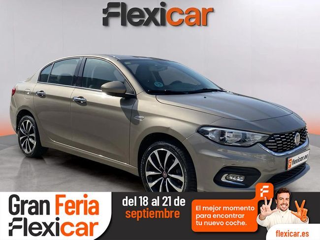 FIAT Tipo (1.4 16v Easy 70kW (95CV) gasolina) en Navarra