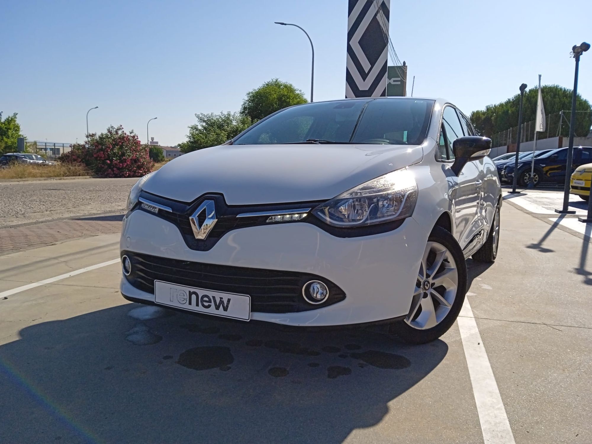 RENAULT Clio (TCe Limited 55kW) en Madrid