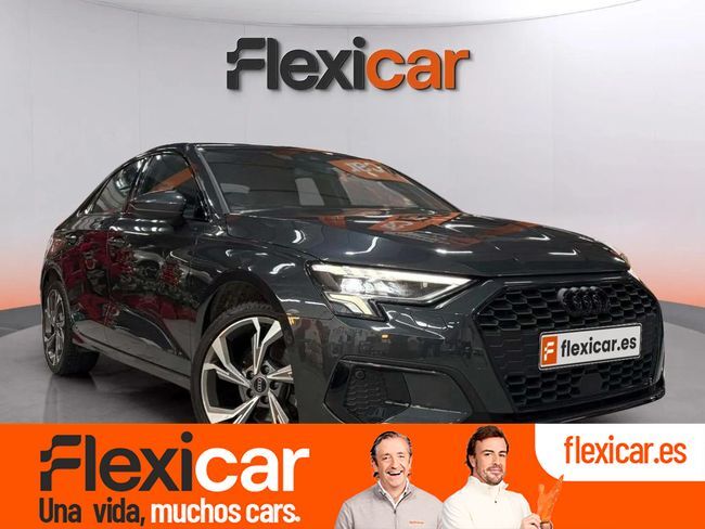 AUDI A3 (Sportback Black line 30 TFSI 81kW S tron) en Barcelona