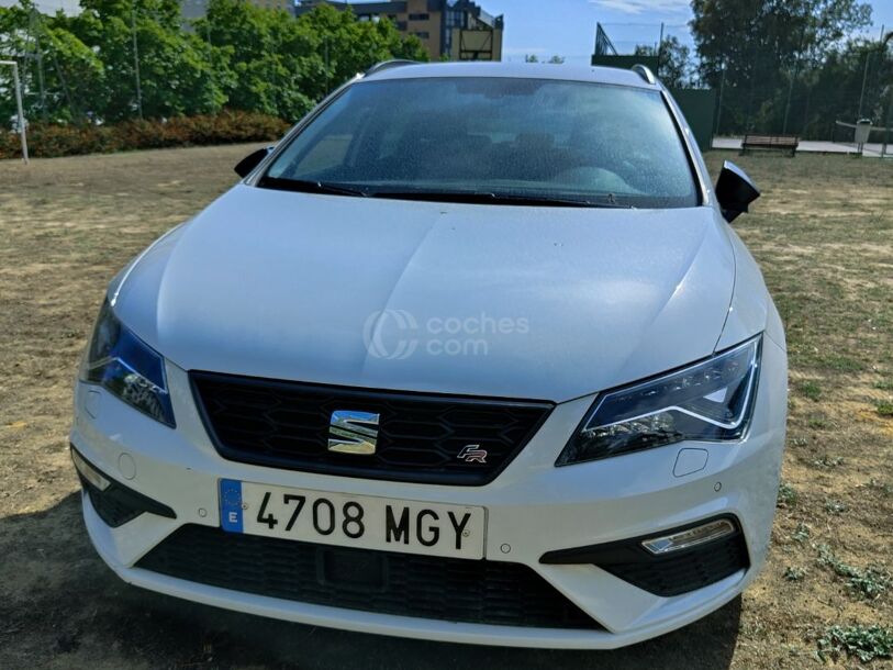 Foto del SEAT León 1.5 EcoTSI S&S FR Black Edition 150