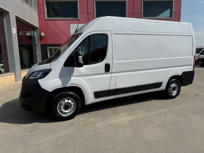 Foto del FIAT Ducato Combi 33 2.2 Multijet L2 H2 140CV