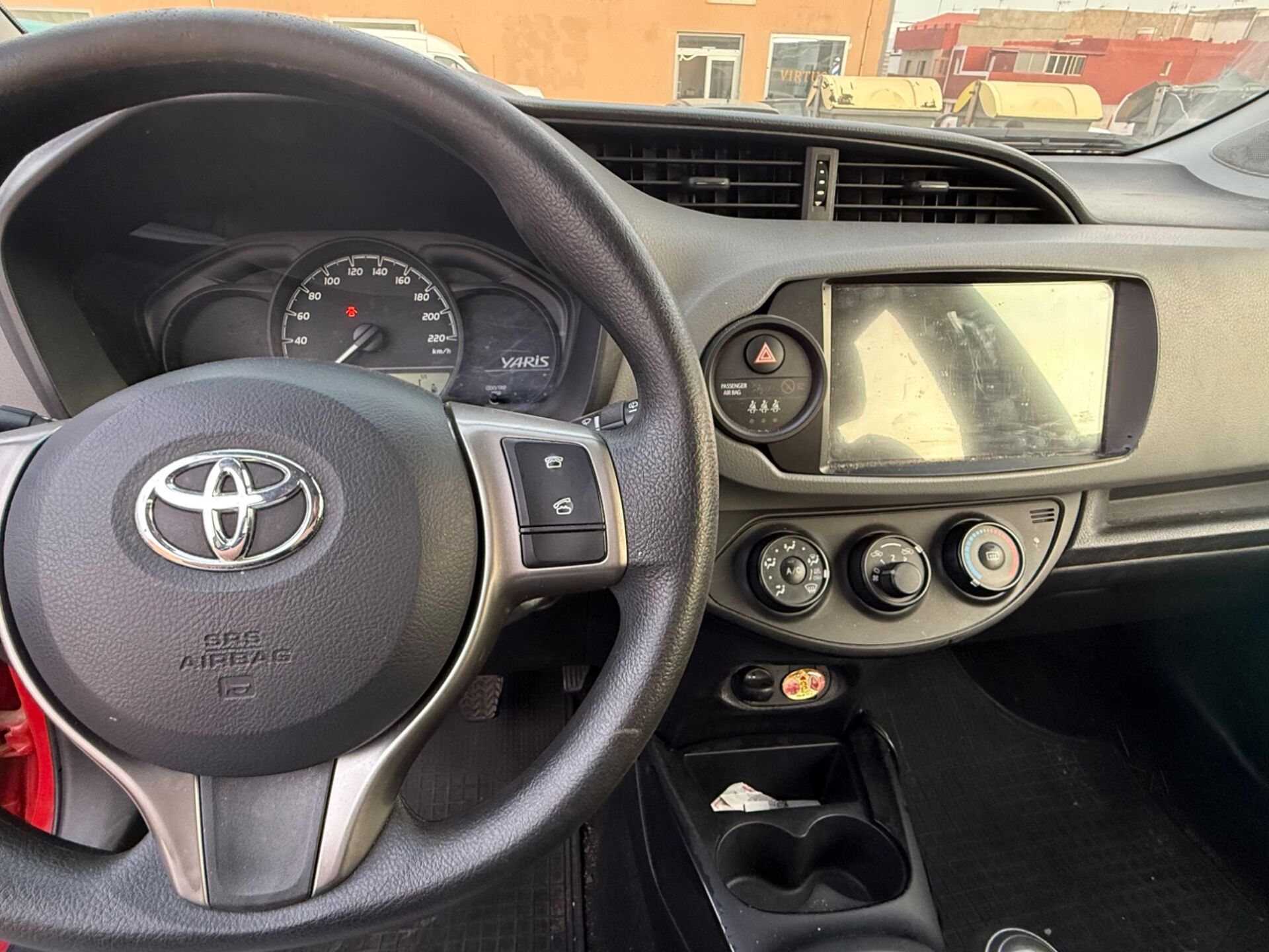 Imagen 3 de TOYOTA Yaris