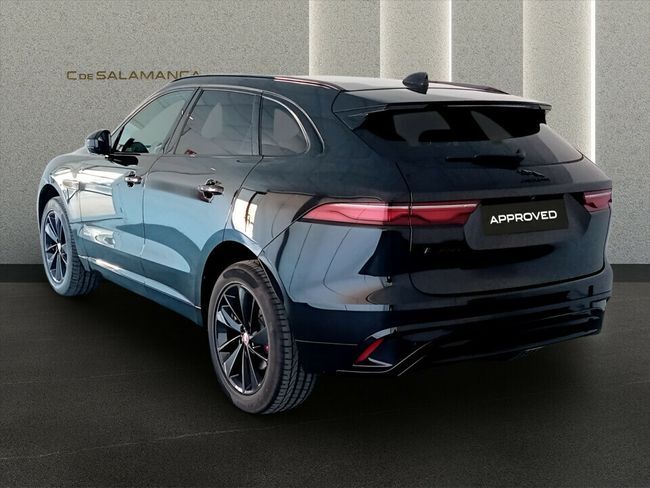 Foto del JAGUAR F-Pace 2.0D l4 MHEV R-Dynamic Black Aut. AWD 204