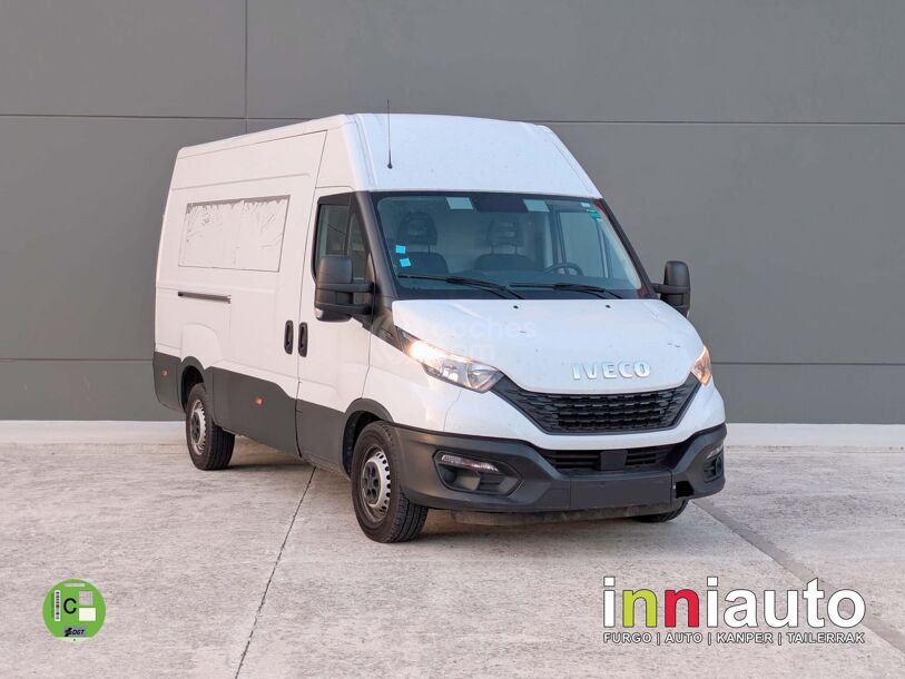 Foto del IVECO Daily Furgón 35S14 V 3520L H2 12.0 136