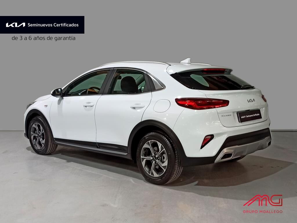 Foto del KIA XCeed 1.6 MHEV iMT Drive 136