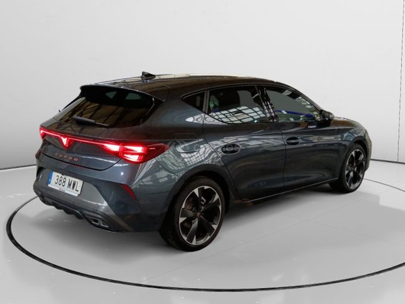 Foto del CUPRA León 1.5 ETSI DSG 110Kw
