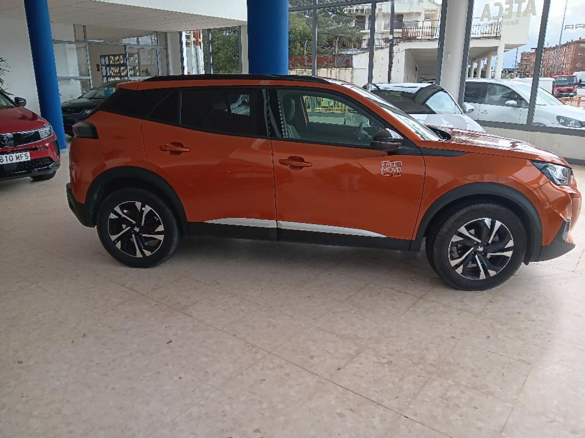 Imagen 3 de PEUGEOT 2008