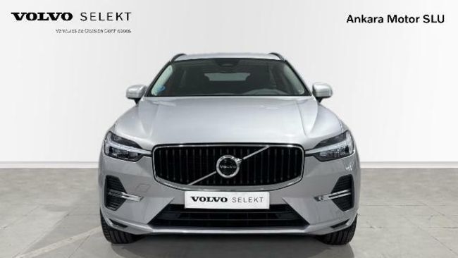 Foto del VOLVO XC60 B4 Core AWD Aut.
