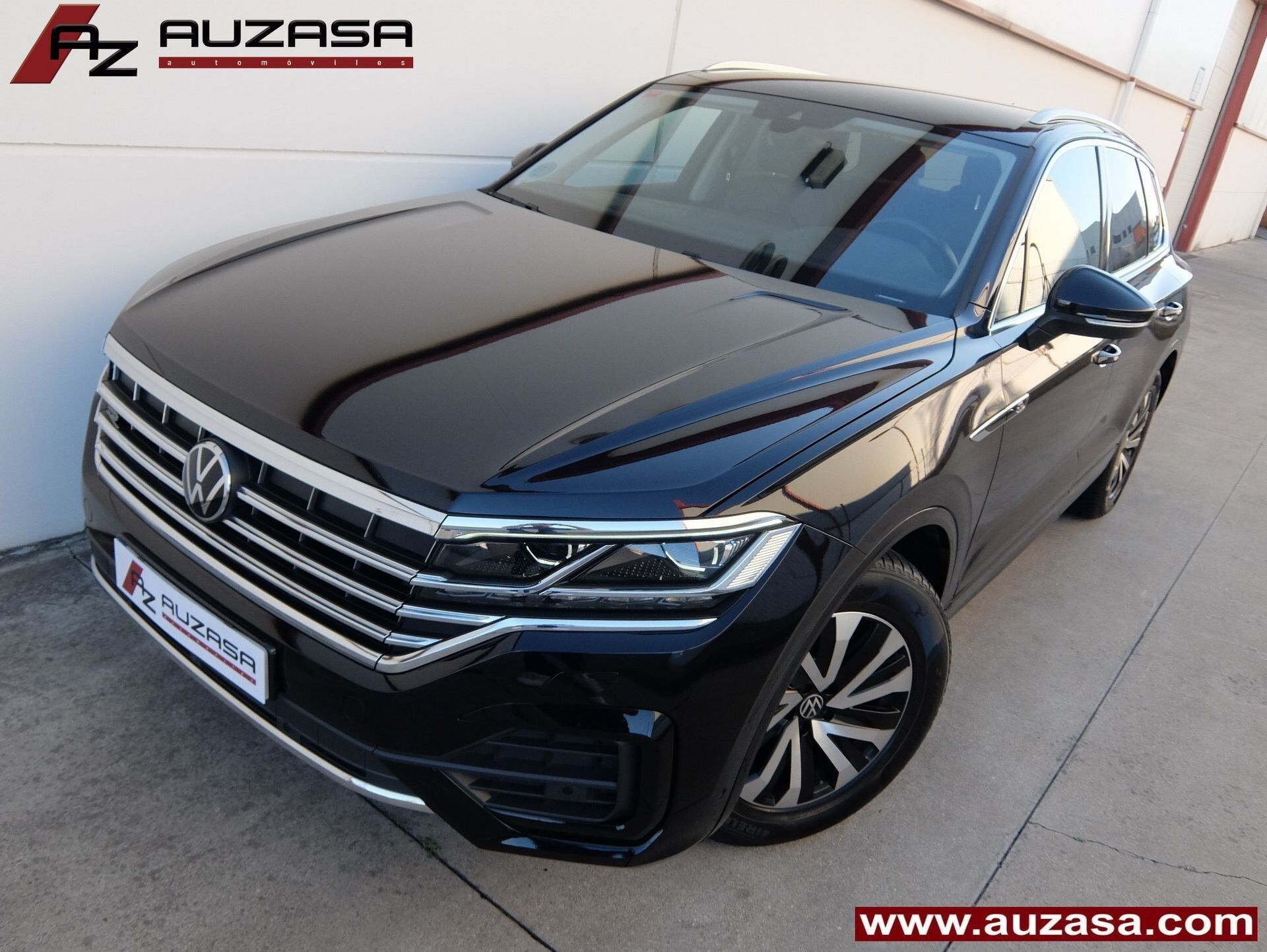 VOLKSWAGEN Touareg (3.0 TDI 231cv Tip 4Motion R-Line Individual) en Zamora