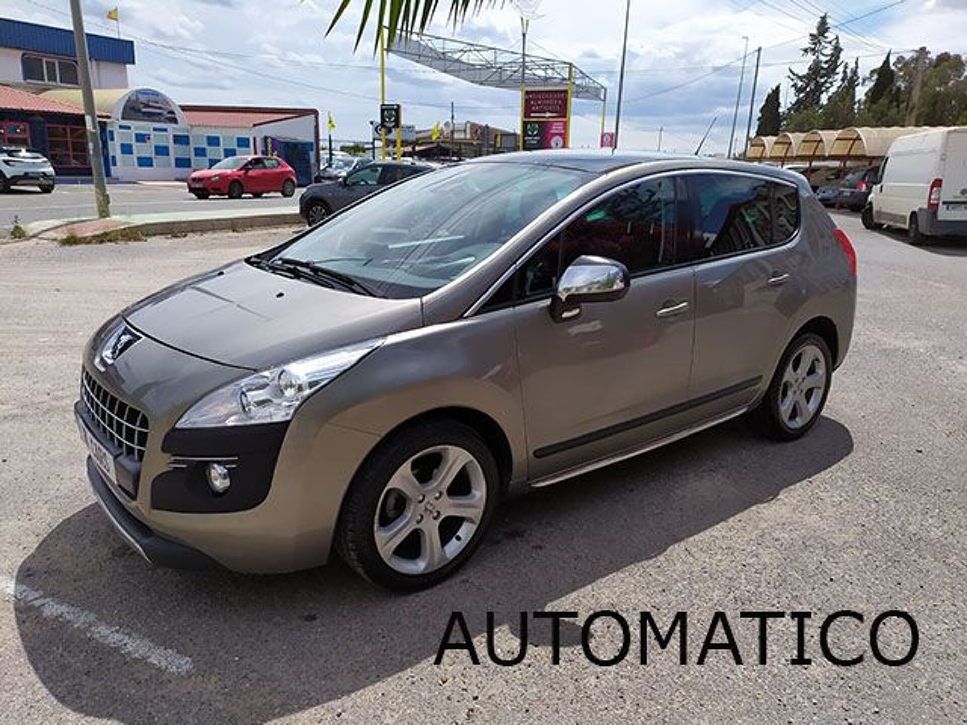 Imagen de PEUGEOT 3008