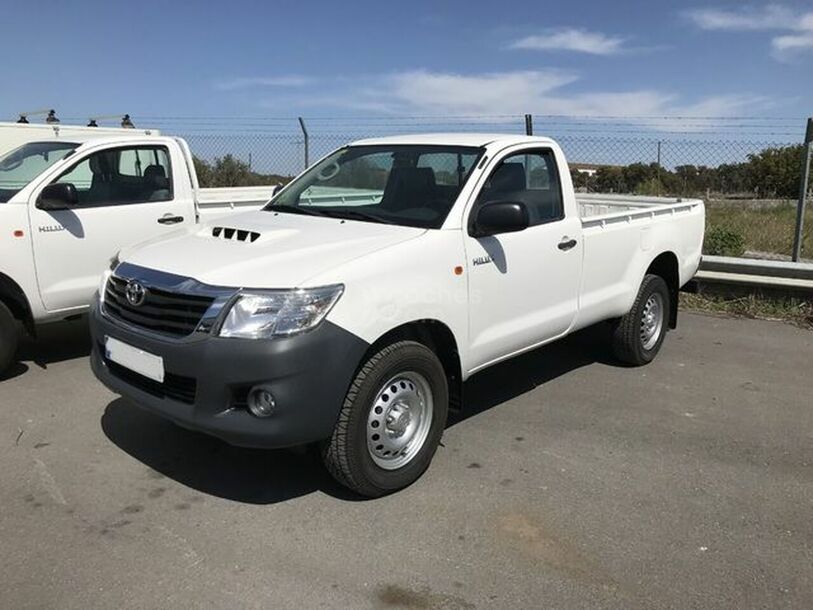 Foto del TOYOTA Hilux 2.5D-4D Cabina Sencilla GX 4x4