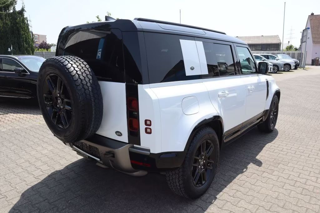 Foto del LAND ROVER Defender 110 3.0D l6 MHEV X-Dynamic SE AWD Aut. 250