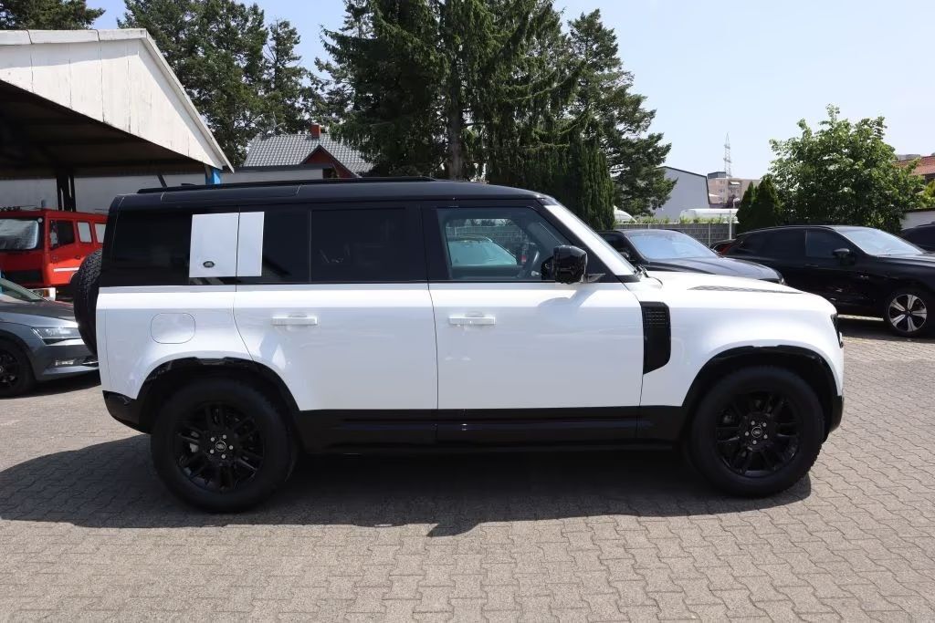 Foto del LAND ROVER Defender 110 3.0D l6 MHEV X-Dynamic SE AWD Aut. 250