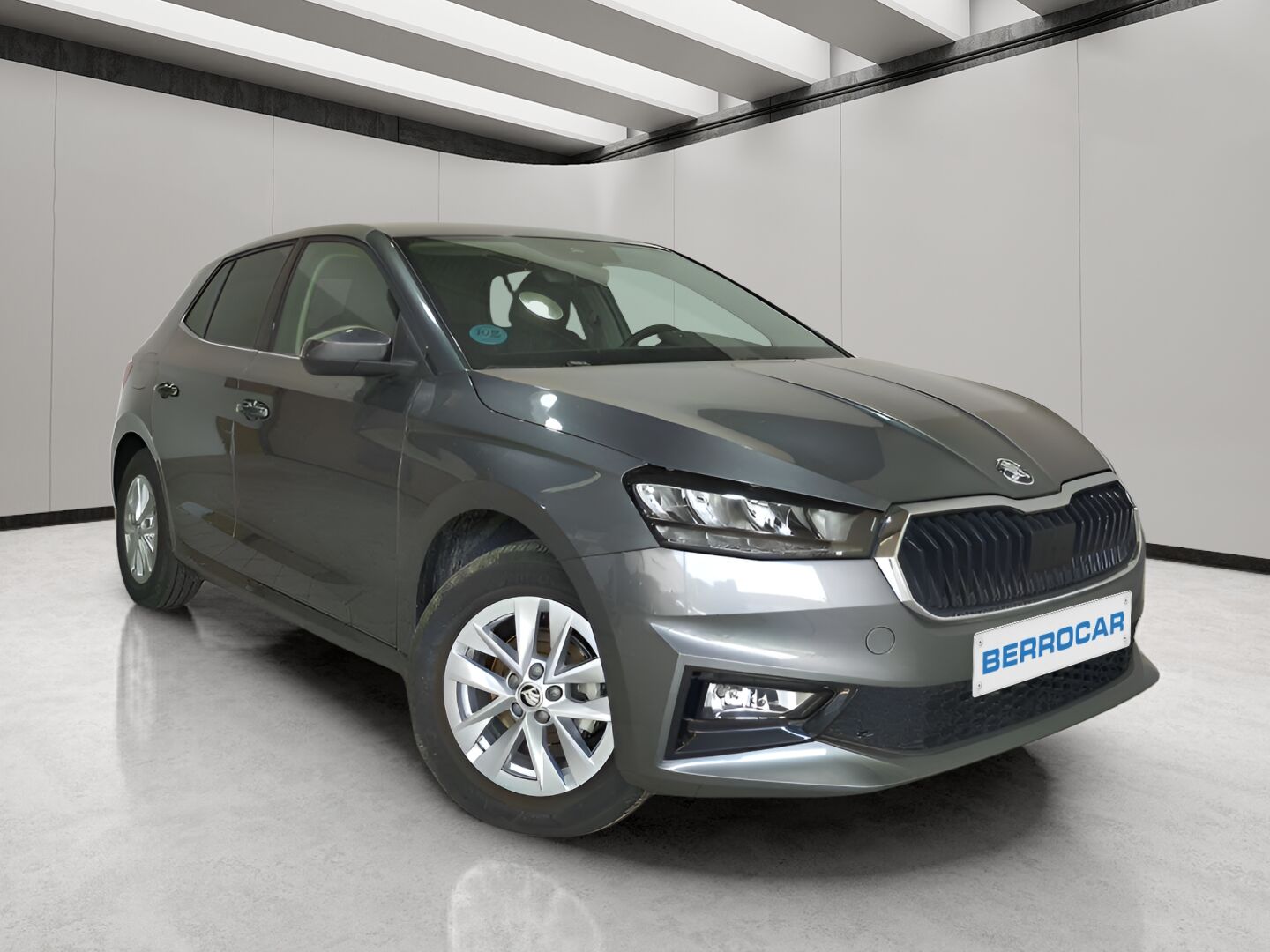 SKODA Fabia (1.0 MPI Selection 59 kW (80 CV)) en Sevilla