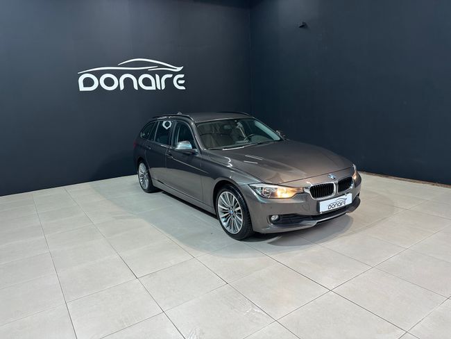 BMW Serie 3 (318d Touring) en Coruña, A