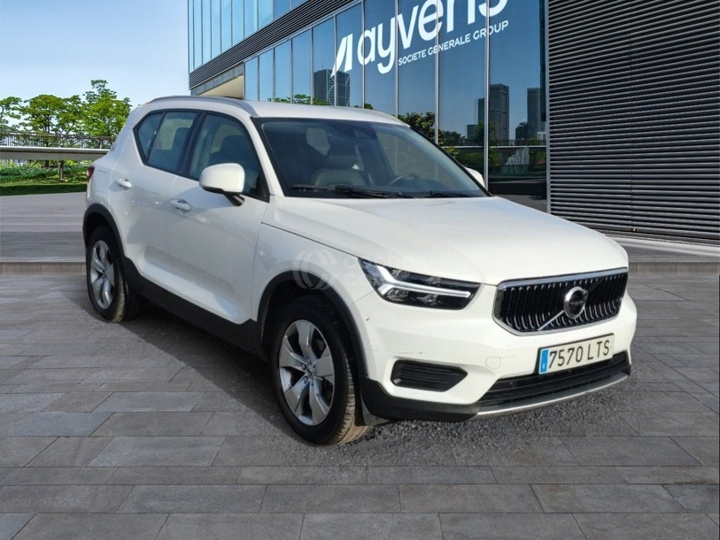 Foto del VOLVO XC40 T3 Momentum Pro Aut.