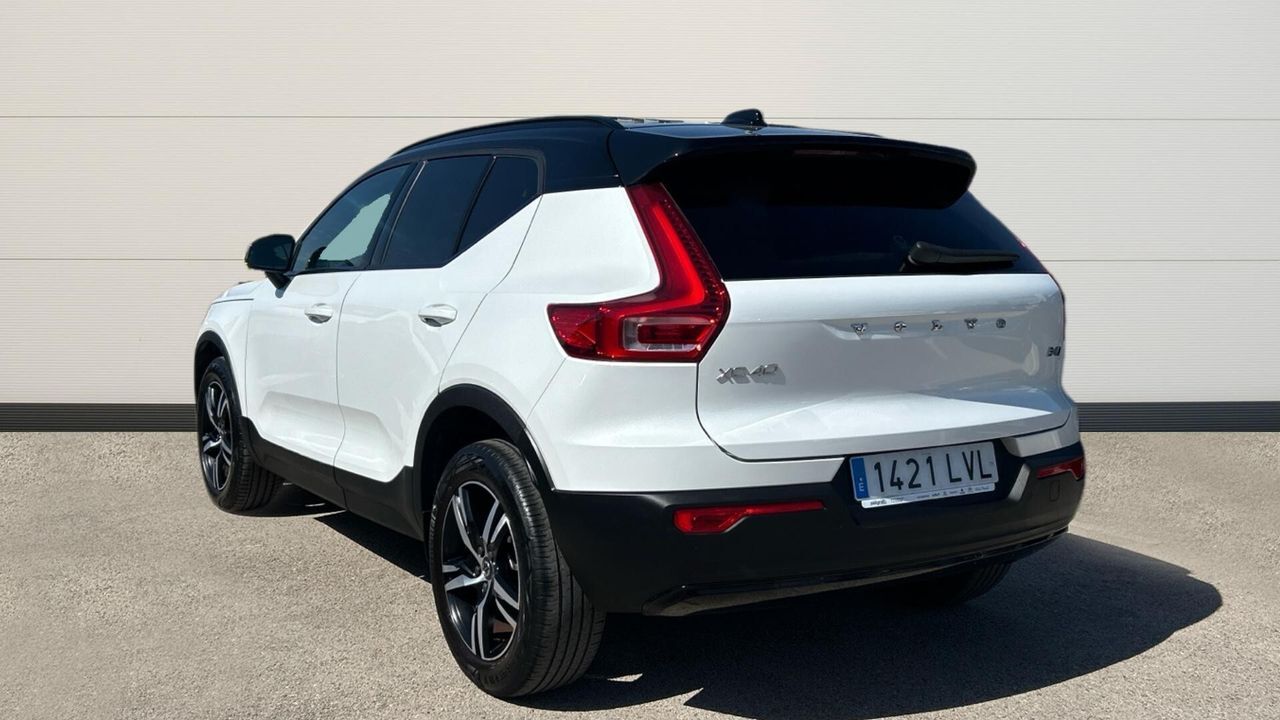 Foto del VOLVO XC40 B4 R-Design Aut.
