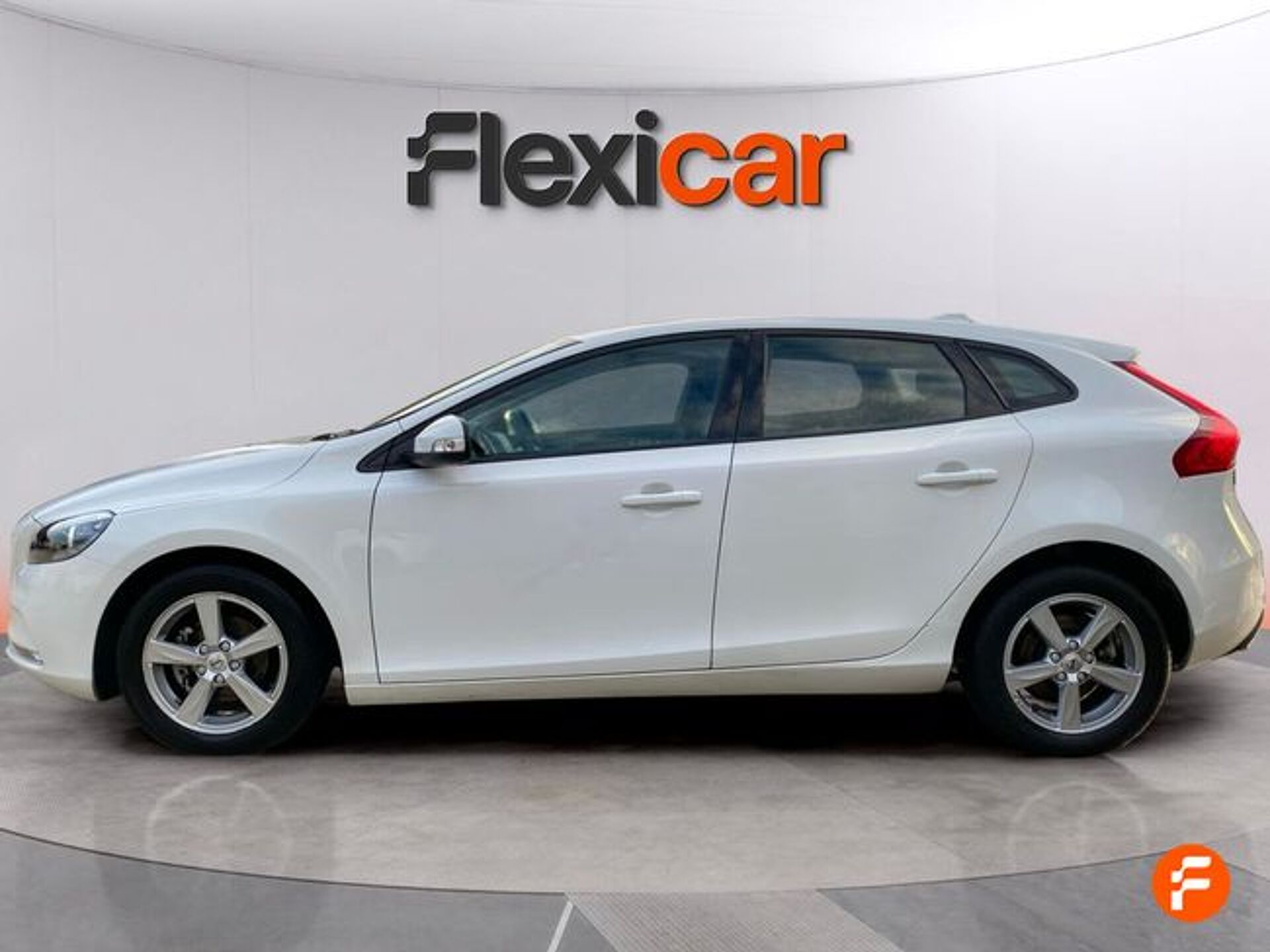 Imagen 3 de VOLVO V40