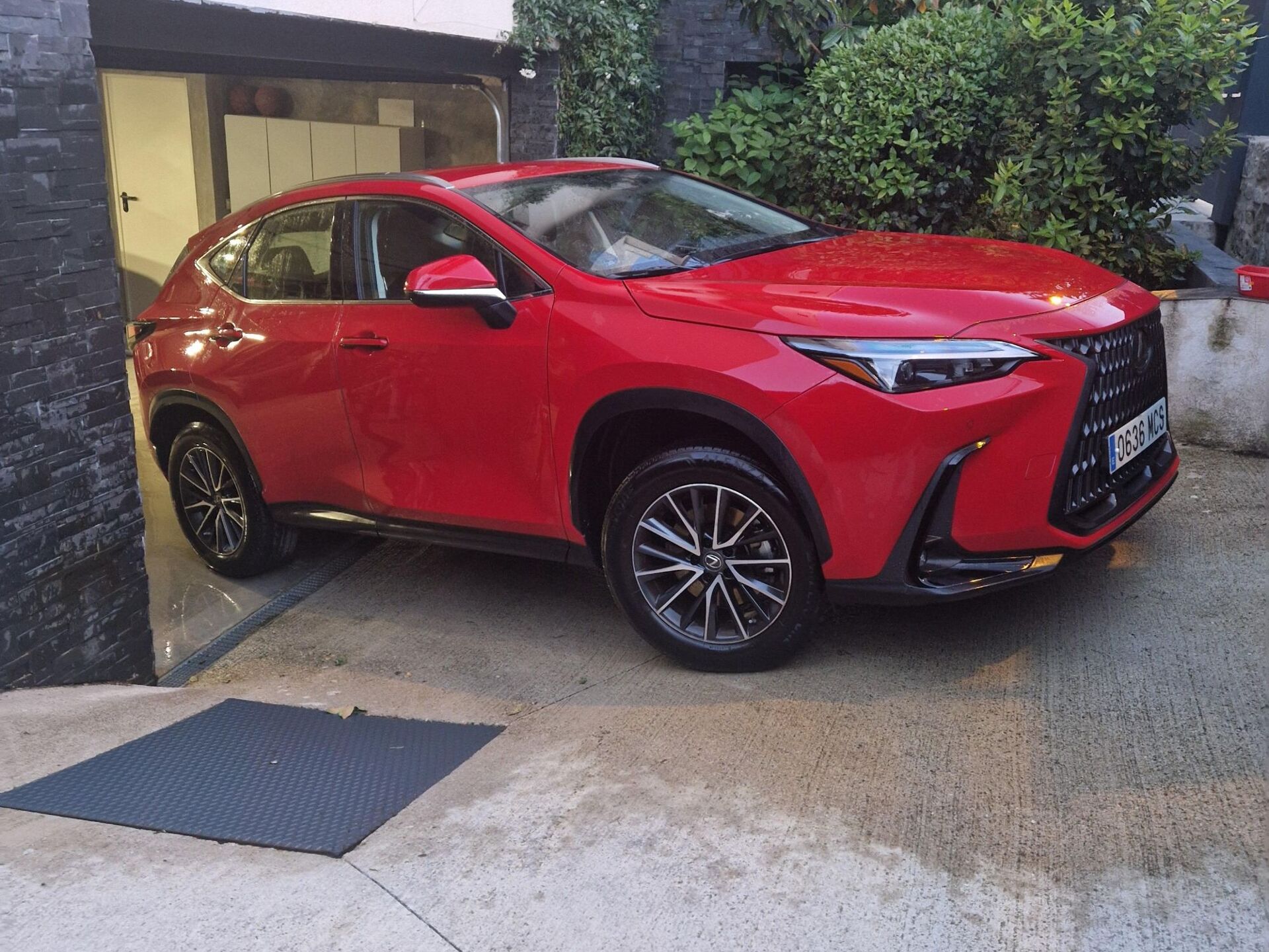 Imagen 2 de LEXUS NX