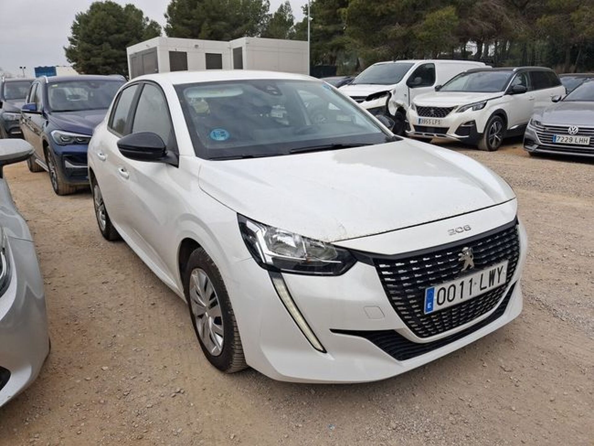 Imagen 3 de PEUGEOT 208