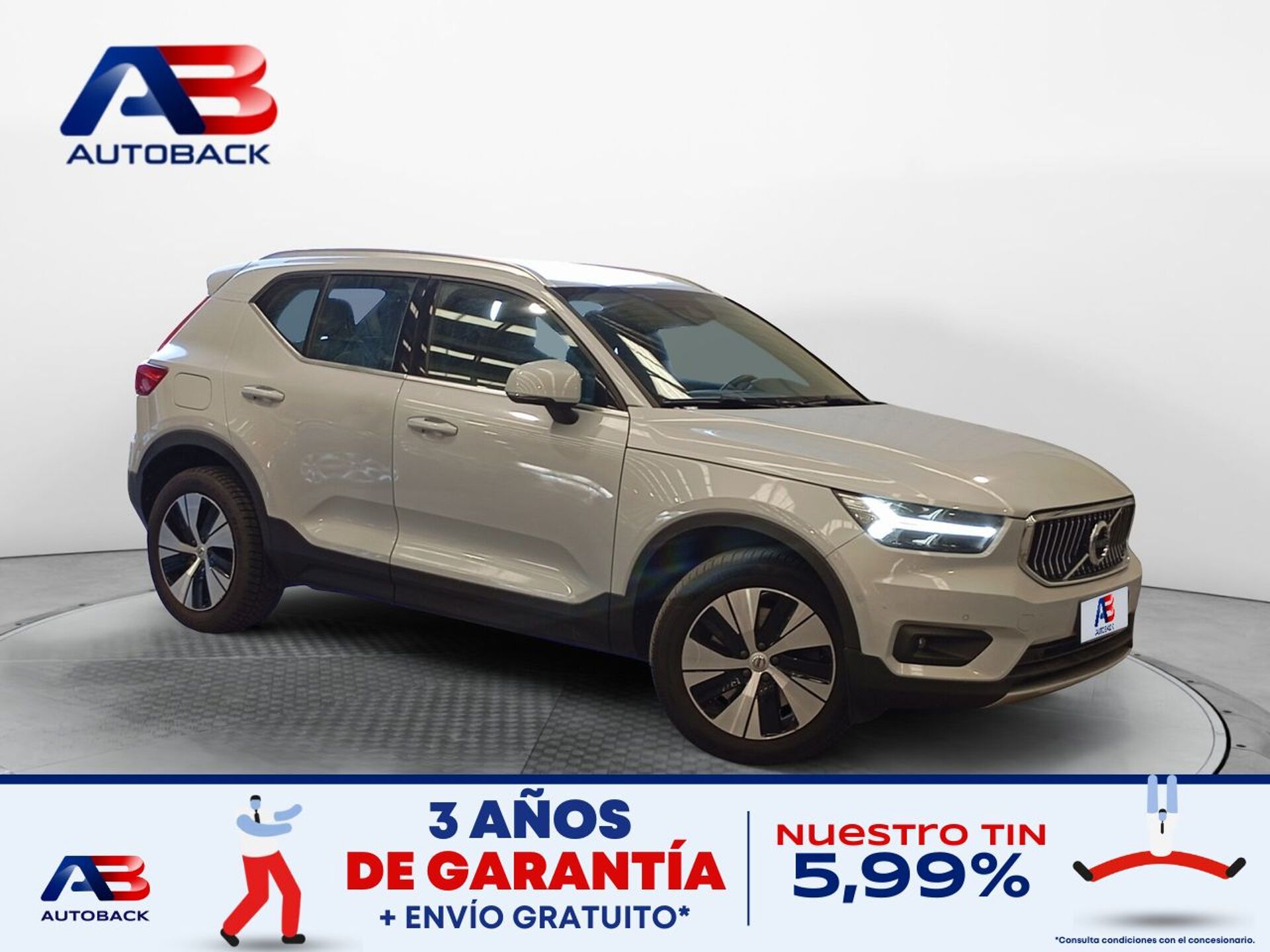 Imagen de VOLVO XC40