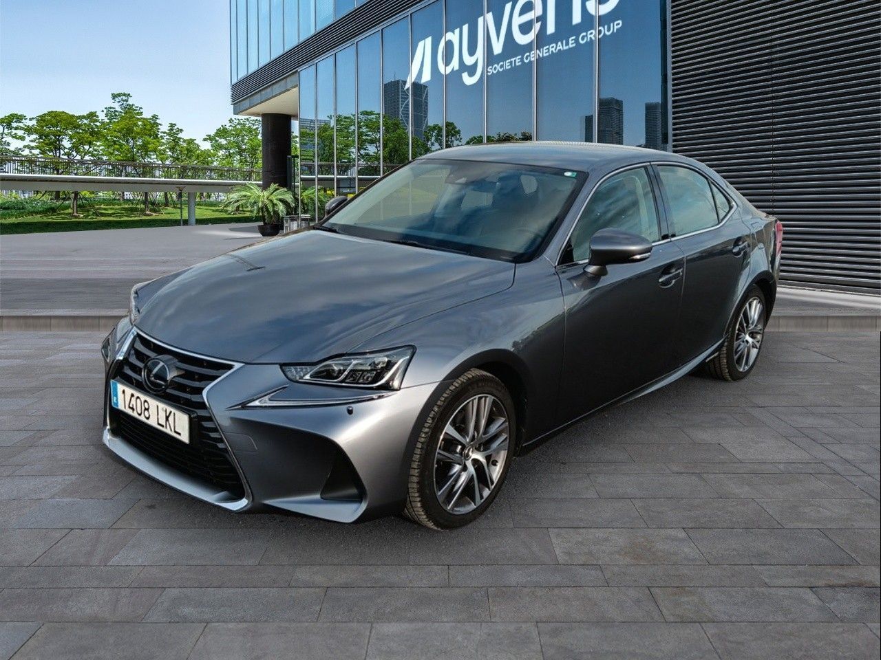 LEXUS IS (300h Executive 164 kW (223 CV)) en Madrid