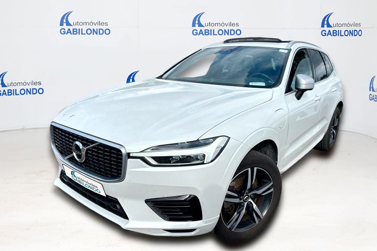 VOLVO XC60 (2.0 T8 AWD R-Design Auto) en Valladolid