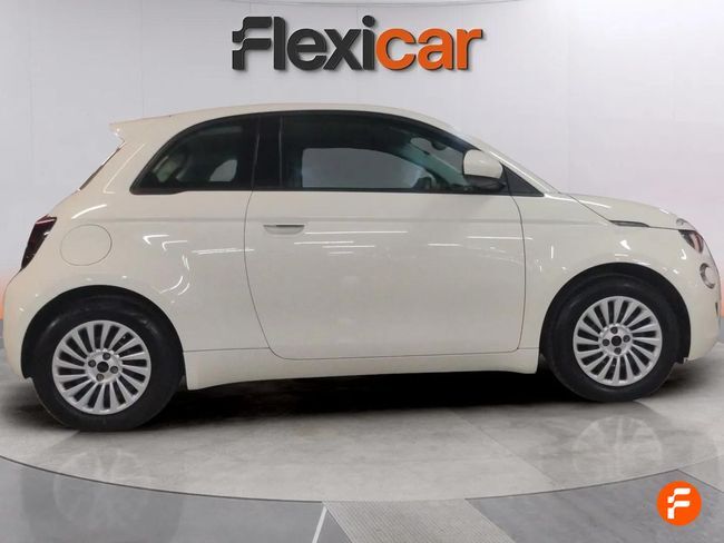 Foto del FIAT 500 e 3+1 70Kw Monotrim