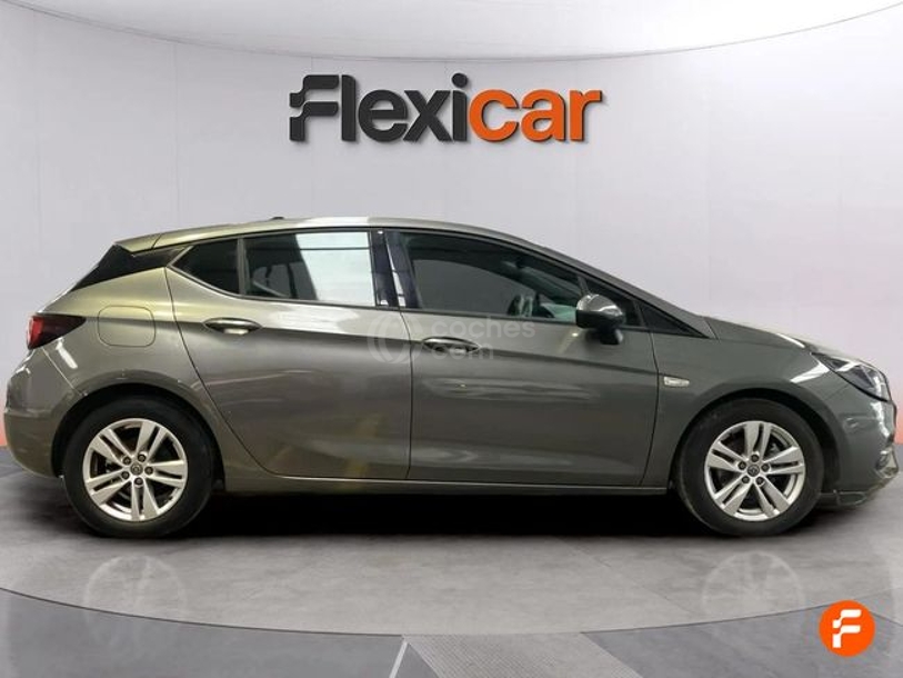 Foto del OPEL Astra 1.2T S-S Business Elegance 130