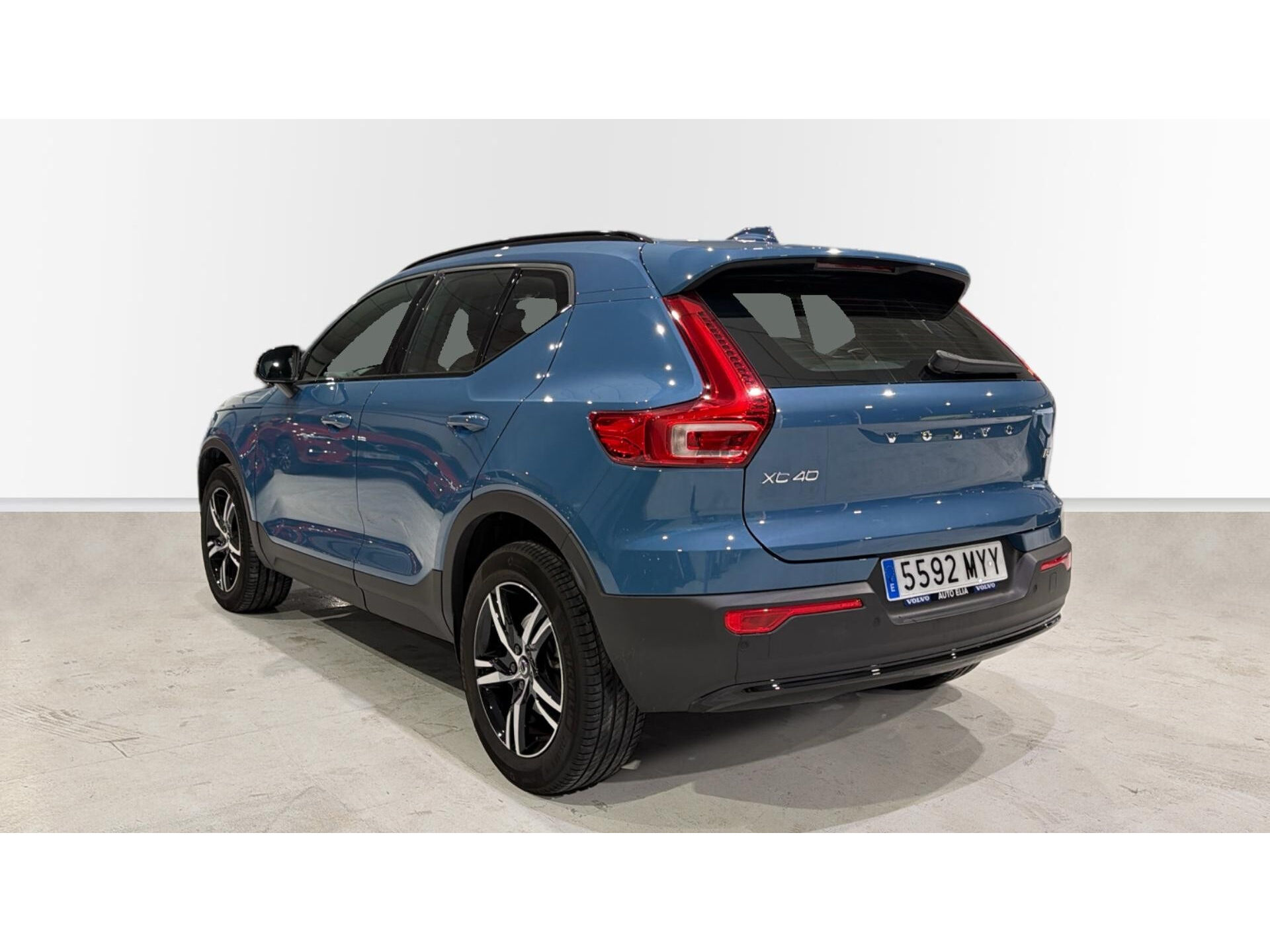Imagen 2 de VOLVO XC40