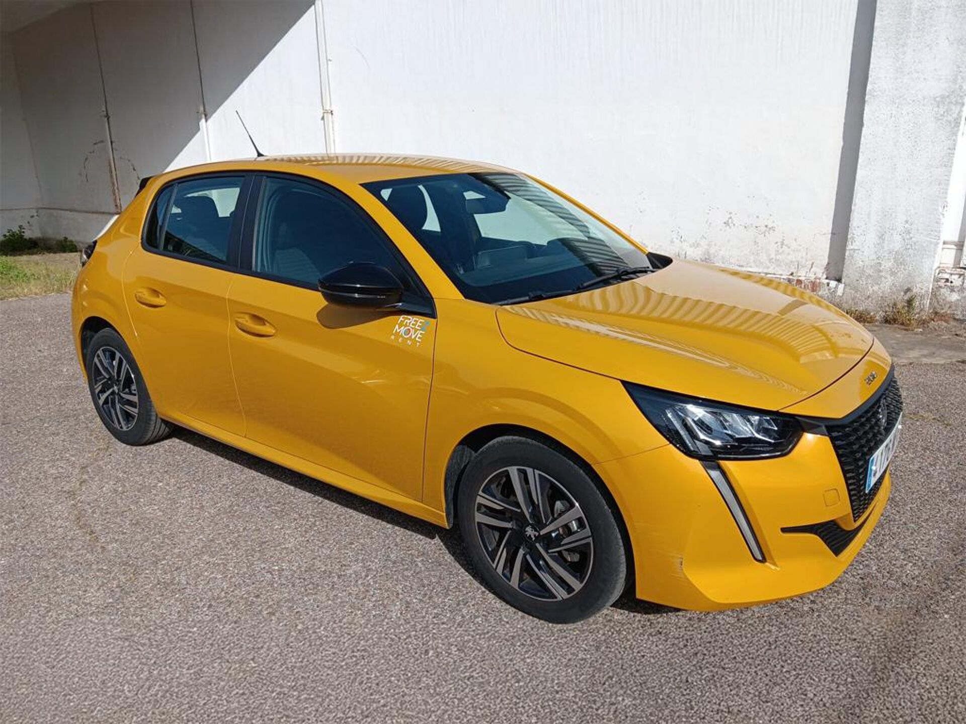 Imagen de PEUGEOT 208