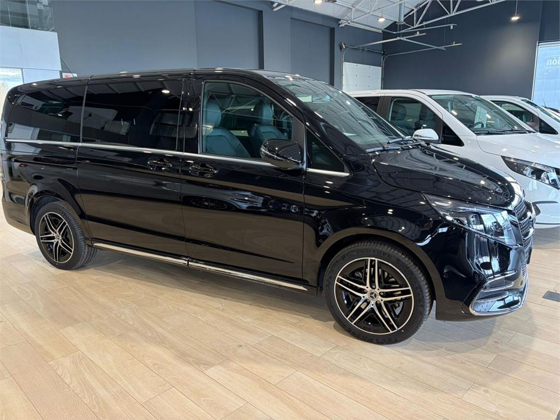 Imagen 3 de MERCEDES Clase V