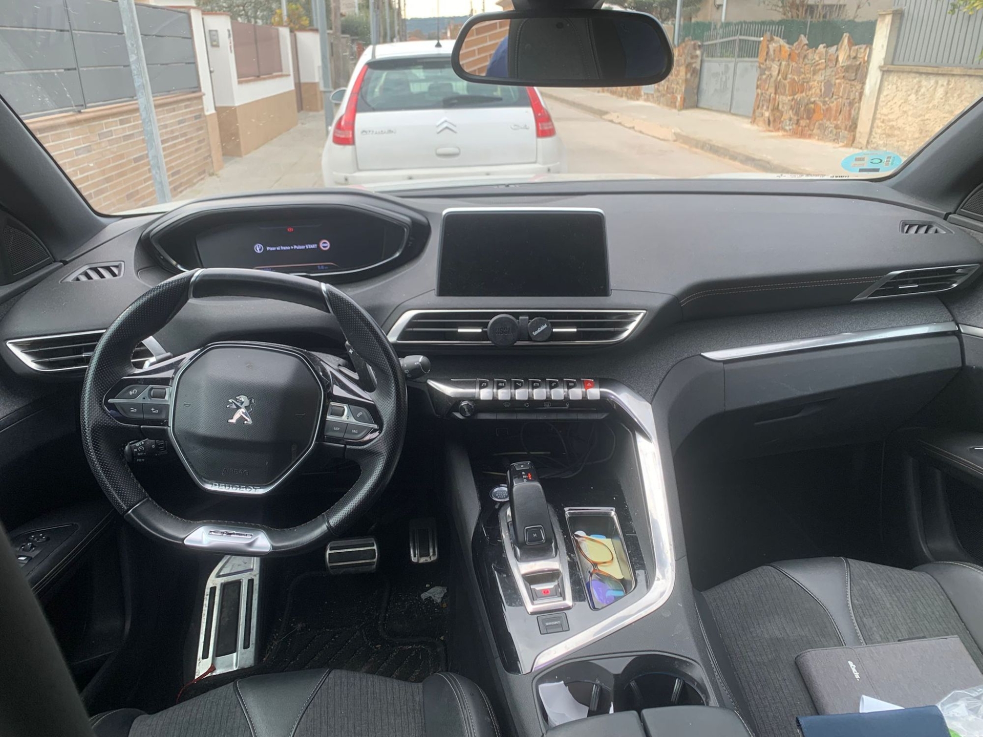 Imagen de PEUGEOT 3008