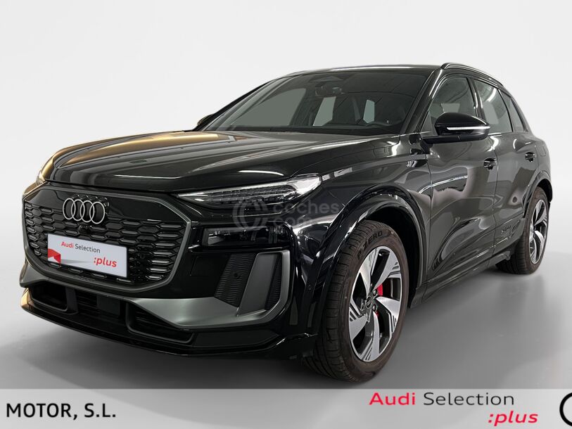 Foto del AUDI Q6 e-tron quattro Black line 100KWh