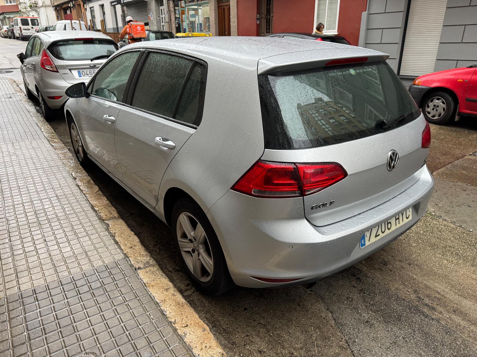 Foto del VOLKSWAGEN Golf Variant 1.6TDI CR BMT Advance DSG 105