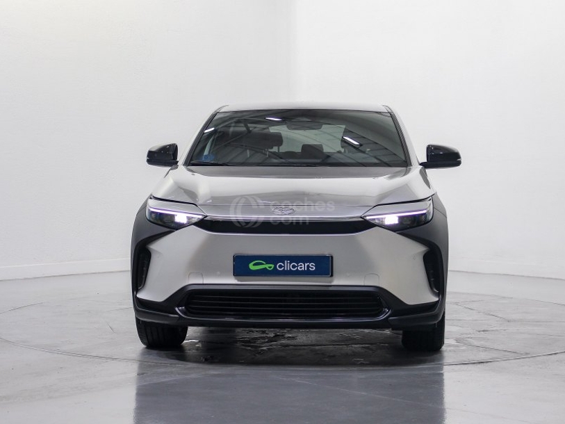 Foto del TOYOTA bZ4X 220E 4X4 Advance