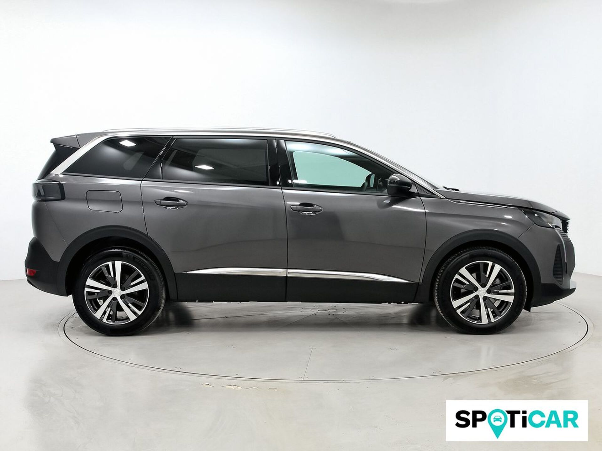 Imagen 3 de PEUGEOT 5008 SUV