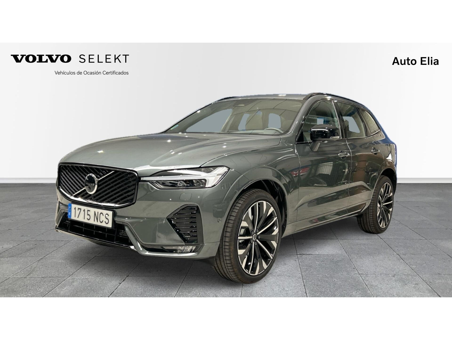 VOLVO XC60 (B5 G MHEV Ultra Dark AWD Auto 184 kW (250 CV)) en Madrid