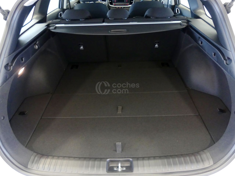 Foto del KIA Ceed Tourer 1.6 MHEV iMT Eco-Dynamics Concept 136